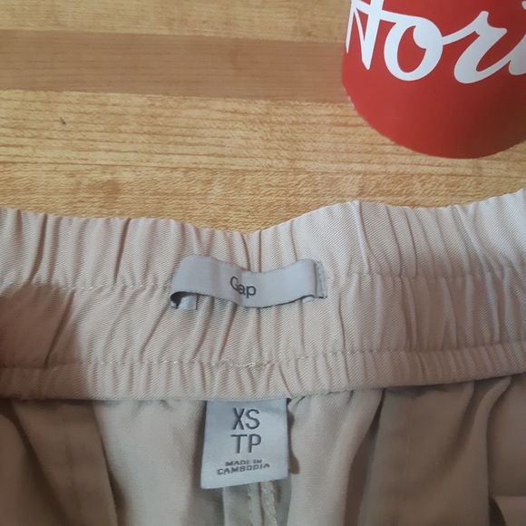 đđGap Drapey Tencel Cobblestone Pants - Picture 3 of 8